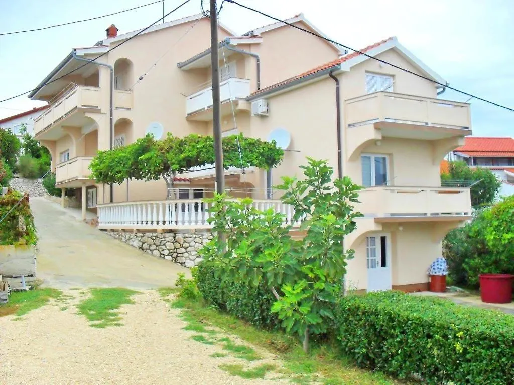Apartment In Lopar With Balcony, Air Conditioning, Wifi 87-1